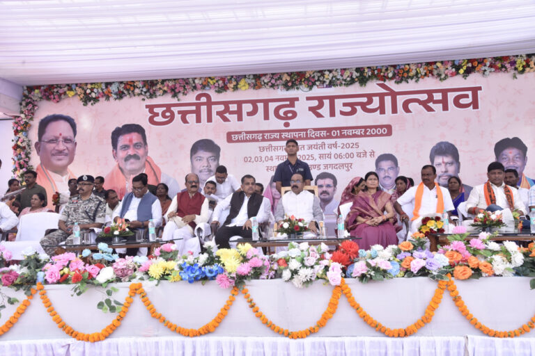 उप मुख्यमंत्री अरुण साव ने राज्योत्सव का किया शुभारंभ….