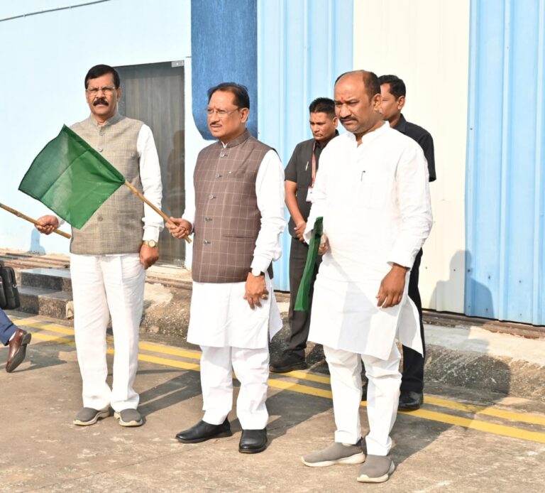 मुख्यमंत्री विष्णु देव साय ने स्टेट हैंगर से विमान परिचालन सेवा का किया शुभारंभ….