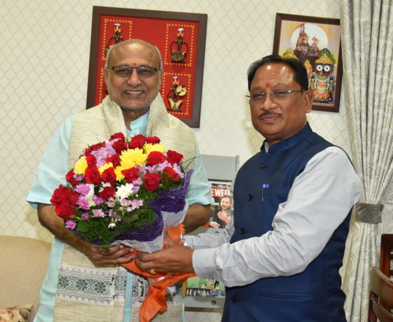 उप राष्ट्रपति राधाकृष्णन से मुख्यमंत्री विष्णुदेव साय ने की भेंट…